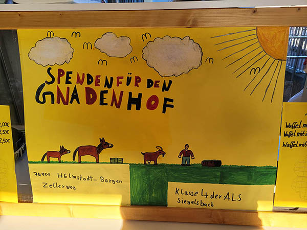 Waffelverkauf der 4. Klasse der ALS Waffelverkauf der 4. Klasse der ALS